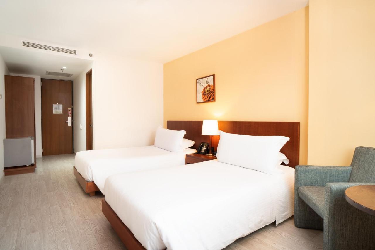 Hotel Habitel Select Bogota Exterior photo